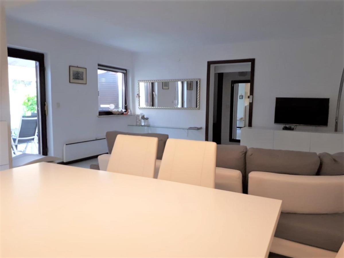 Apartmen Relax 200 M T Beach Rovinj Exterior photo